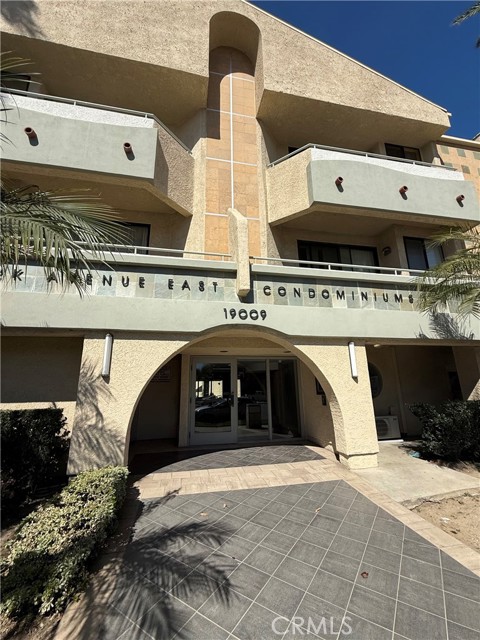 Detail Gallery Image 19 of 20 For 19009 Sherman #16,  Reseda,  CA 91335 - 1 Beds | 1 Baths