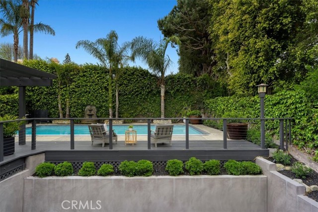 1012 10th Street, Manhattan Beach CA: https://media.crmls.org/medias/49f0358f-087c-4483-9f4e-d1d0b5e41bac.jpg