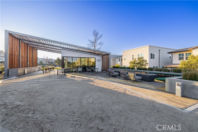 Detail Gallery Image 32 of 39 For 27078 Painted Sky Way, Valencia,  CA 91381 - 3 Beds | 2/1 Baths