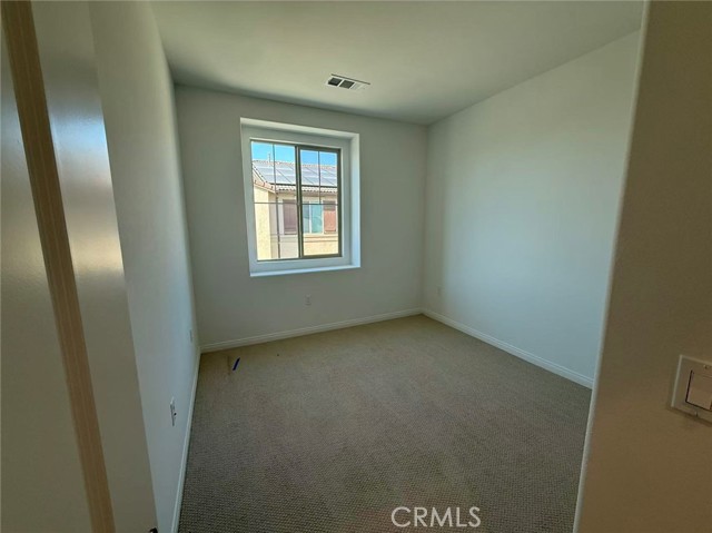 Detail Gallery Image 12 of 20 For 4223 Honeybee Paseo, Ontario,  CA 91761 - 3 Beds | 2/1 Baths