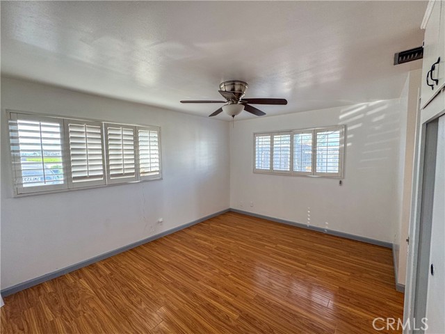 Detail Gallery Image 7 of 34 For 44665 95th, Lancaster,  CA 93535 - 3 Beds | 1 Baths