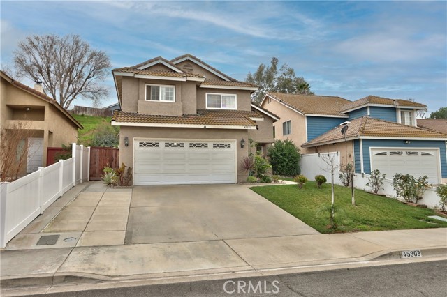 Detail Gallery Image 3 of 42 For 45303 Esmerado Ct, Temecula,  CA 92592 - 3 Beds | 2/1 Baths