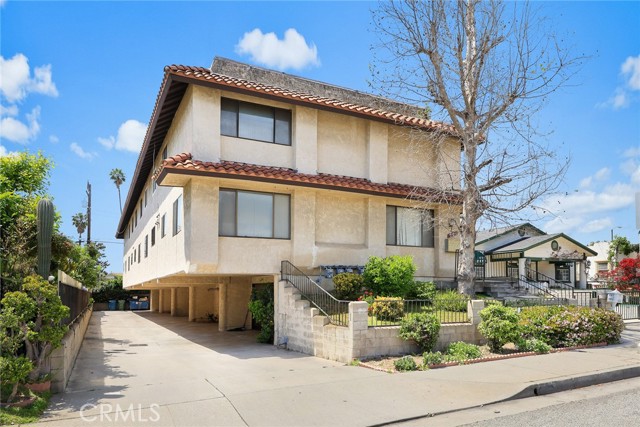 Detail Gallery Image 2 of 25 For 501 N Garfield Ave #2,  Alhambra,  CA 91801 - 3 Beds | 2/1 Baths