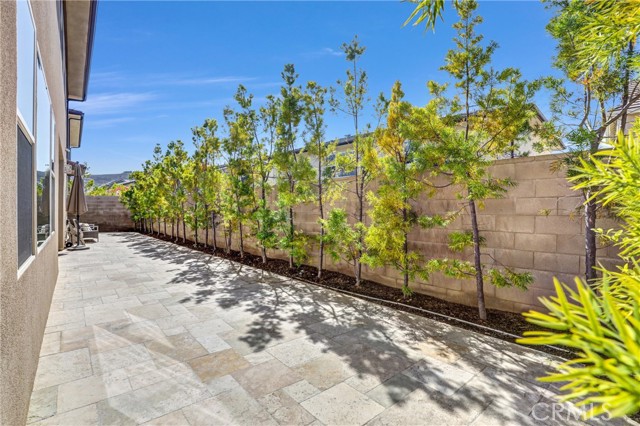 58 Sagan, Irvine CA: https://media.crmls.org/medias/49f216fa-5495-42be-b9e5-d8ad13bb161b.jpg