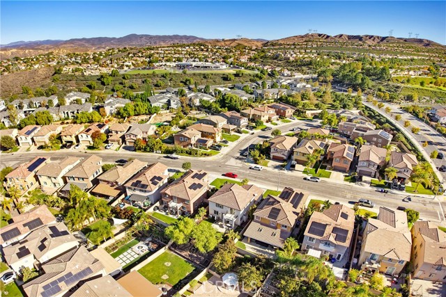 Detail Gallery Image 34 of 34 For 19920 Holly Dr, Saugus,  CA 91350 - 3 Beds | 2/1 Baths