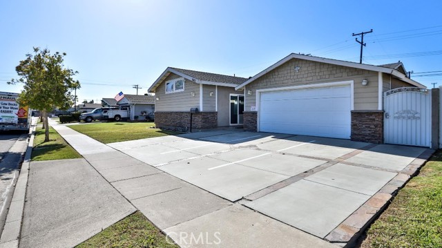 Detail Gallery Image 18 of 20 For 15421 La Salle Ln, Huntington Beach,  CA 92647 - 5 Beds | 4 Baths