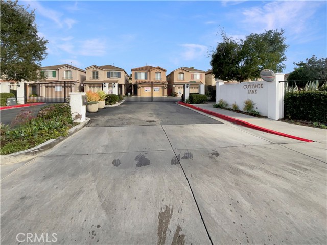 Detail Gallery Image 27 of 33 For 3247 Garden, Hawthorne,  CA 90250 - 3 Beds | 3 Baths