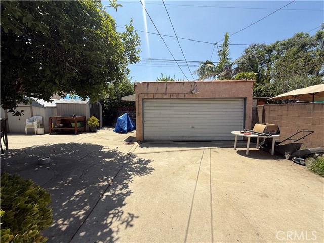 Image 20 of 27 For 516 Brand Boulevard