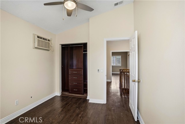 Image 31 of 62 For 6568 Balzac Circle