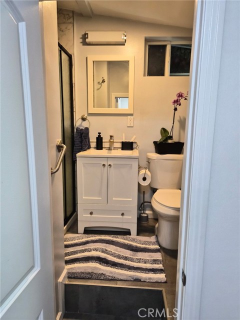 Detail Gallery Image 3 of 8 For 14816 Roxton, Gardena,  CA 90249 - 1 Beds | 1 Baths