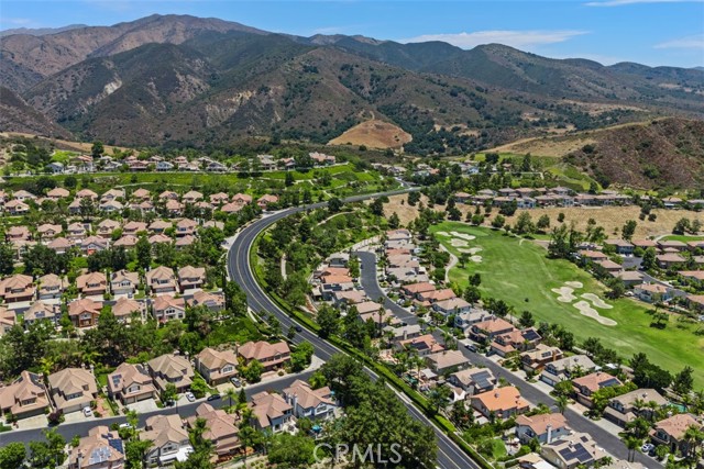 13 Mariposa, Rancho Santa Margarita CA: https://media.crmls.org/medias/49f63fed-1eb7-41b3-b555-7b9ceb57ffa7.jpg
