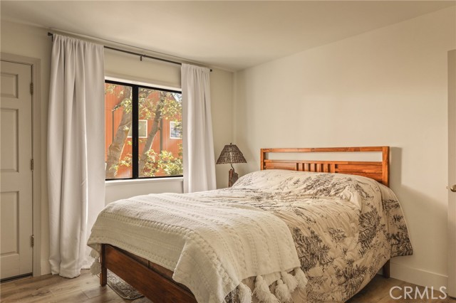 201 Grizzly, Lake Arrowhead, CA 92352