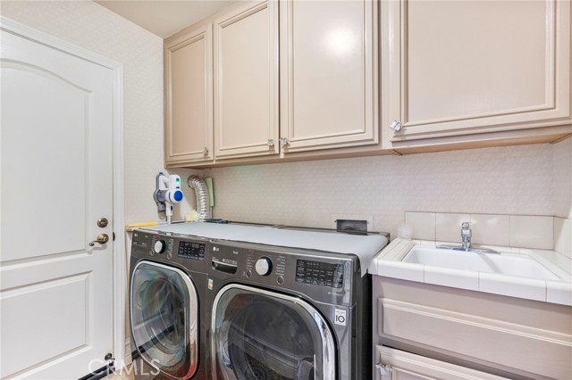 Detail Gallery Image 32 of 50 For 6216 Greenbrier Dr, Huntington Beach,  CA 92648 - 3 Beds | 2/1 Baths