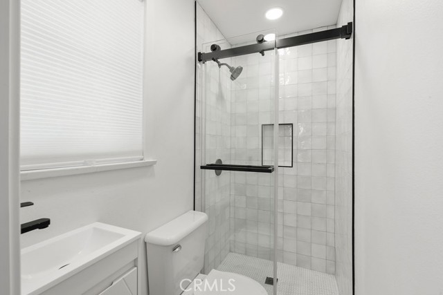 Detail Gallery Image 26 of 29 For 433 W Arrow, Claremont,  CA 91711 - 4 Beds | 2 Baths