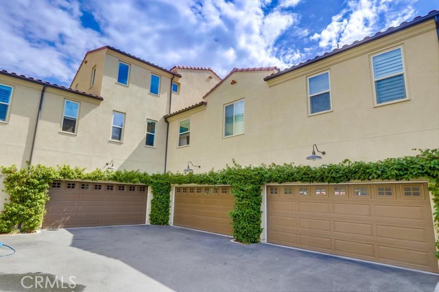 97 Adelfa Street, Rancho Mission Viejo CA: https://media.crmls.org/medias/49f92ef5-b008-4468-a117-d2967bf3061e.jpg