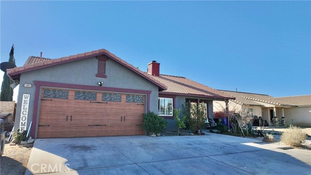 11807 Lupin Road, Adelanto CA: https://media.crmls.org/medias/49f9b751-60c1-48dc-9486-b0db66a86399.jpg