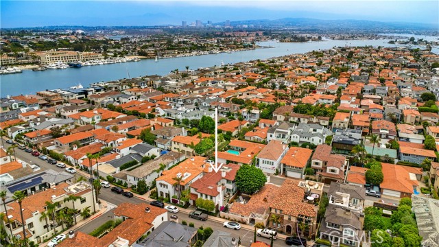 126 Via Koron, Newport Beach CA: https://media.crmls.org/medias/49f9dcdf-16c4-4f7a-a6a7-240062735ee8.jpg