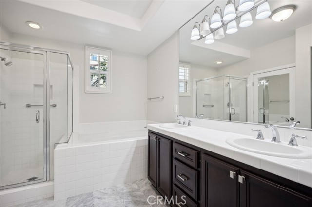 Detail Gallery Image 11 of 21 For 161 Roadrunner, Irvine,  CA 92603 - 2 Beds | 2 Baths