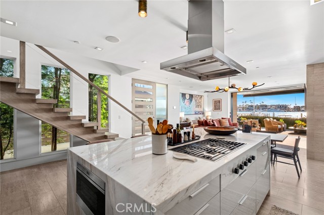 Image 14 of 62 For 304 Bay Front