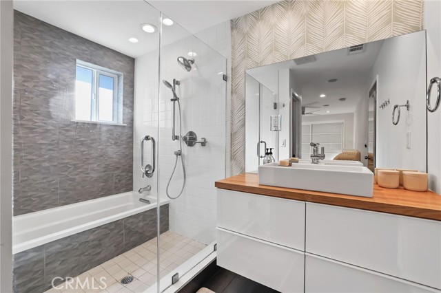 Detail Gallery Image 27 of 52 For 4123 North Virginia Road, Long Beach,  CA 90807 - 3 Beds | 2 Baths