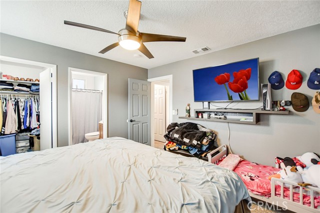 Detail Gallery Image 5 of 28 For 17865 Walnut St, Hesperia,  CA 92345 - 3 Beds | 2 Baths