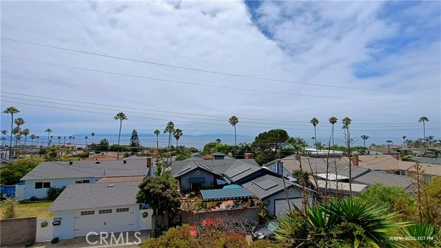 1925 Vallecito Drive, San Pedro CA: https://media.crmls.org/medias/49fd83a5-6f5b-4e94-b33e-1706e145c07b.jpg
