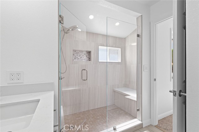 4263 Queen Anne Drive, Union City CA: https://media.crmls.org/medias/49ff9ee0-e42e-409e-acb9-c579833eda67.jpg