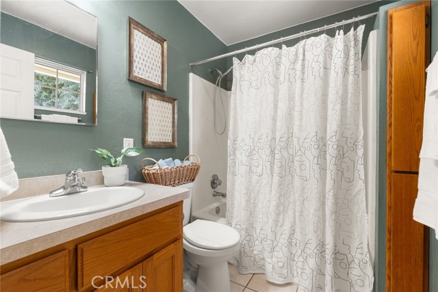 310 Henshaw Ave, Chico CA: https://media.crmls.org/medias/49ffb2cf-5e3a-404d-90d3-34f25bfc665b.jpg