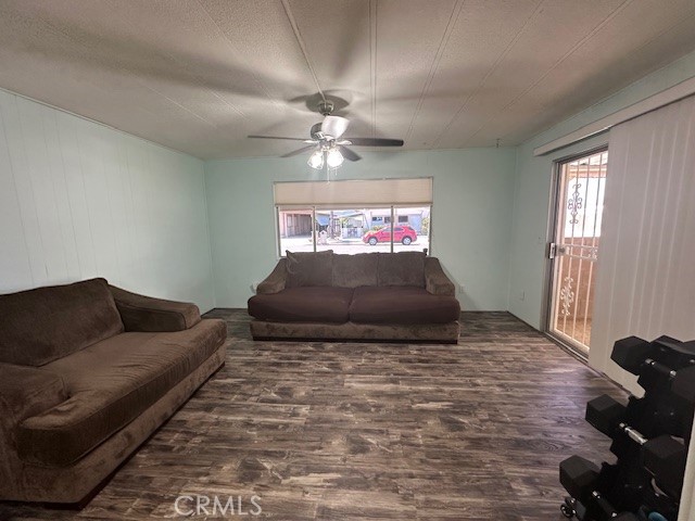 Detail Gallery Image 7 of 21 For 970 Ramada Way, Hemet,  CA 92543 - 2 Beds | 2 Baths