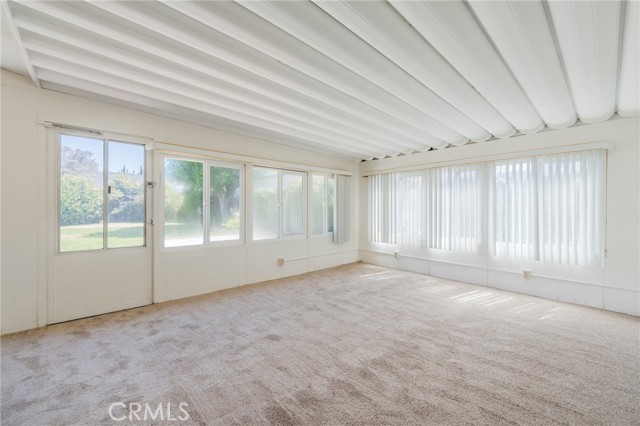 2605 Robinson Street, Redondo Beach CA: https://media.crmls.org/medias/4a00ba04-1c06-4f4f-9916-9430cef2a169.jpg