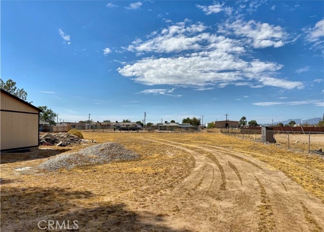 Detail Gallery Image 17 of 17 For 12013 Lee Ave, Adelanto,  CA 92301 - 3 Beds | 1 Baths