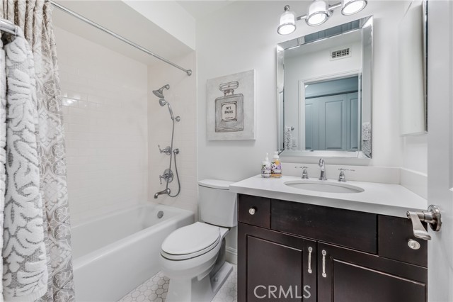 Image 18 of 29 For 3702 Summershore Lane