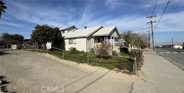 Detail Gallery Image 2 of 15 For 355 Califorina St, Maricopa,  CA 93252 - 4 Beds | 2 Baths