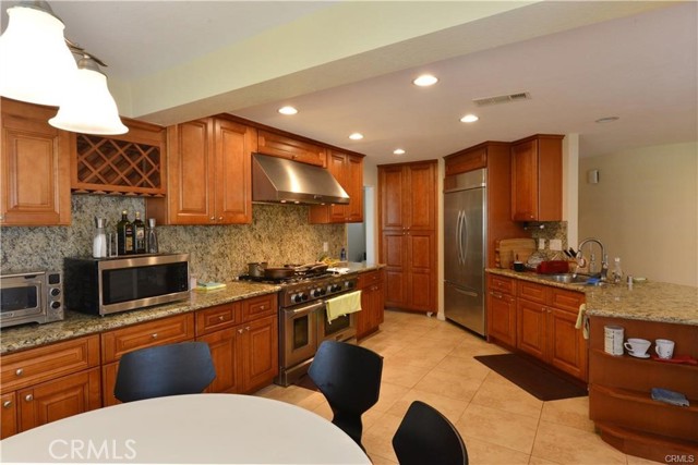5436 Valinda Avenue, Rancho Cucamonga CA: https://media.crmls.org/medias/4a02600c-4bce-4e55-8880-d98d8ab77a09.jpg