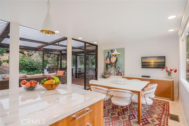 Detail Gallery Image 19 of 61 For 132 Stagecoach, Bell Canyon,  CA 91307 - 5 Beds | 4 Baths