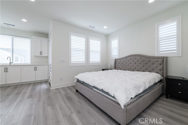 Detail Gallery Image 31 of 43 For 100 Draw, Irvine,  CA 92618 - 4 Beds | 4/1 Baths