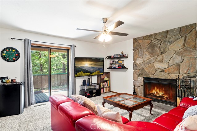 Image 35 of 52 For 27528 Ashwood Lane