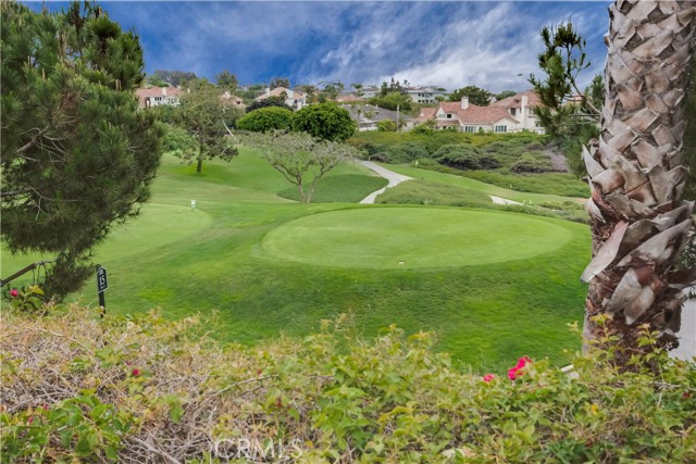 106 Tennis Villas Drive, Dana Point CA: https://media.crmls.org/medias/4a041f17-0af0-4629-af8e-4539b7f1135a.jpg
