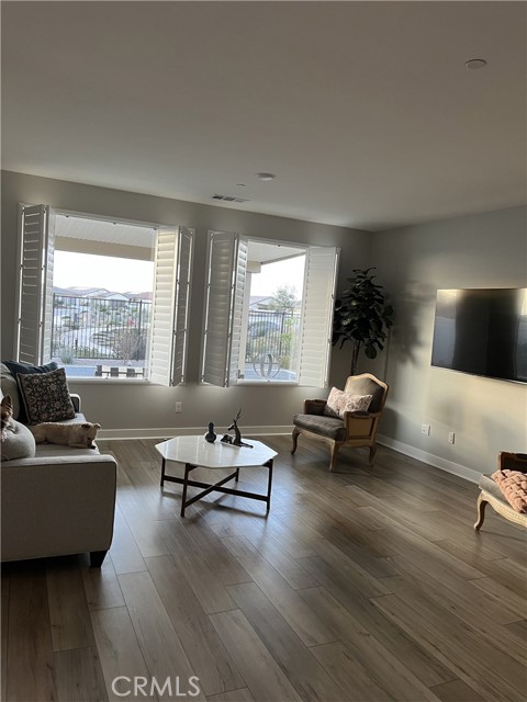 Detail Gallery Image 5 of 24 For 1563 Sunswept Way, Beaumont,  CA 92223 - 2 Beds | 2 Baths