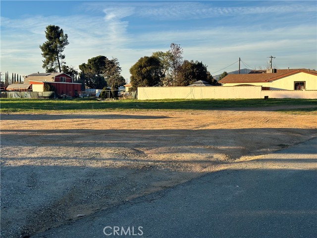 Detail Gallery Image 8 of 14 For 2 Cherry, Beaumont,  CA 92223 - – Beds | – Baths