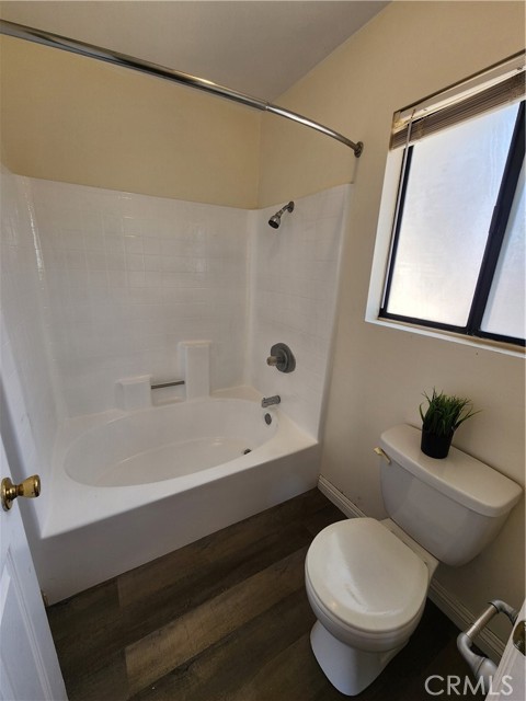 Detail Gallery Image 14 of 16 For 6902 Blanchard Ave, Fontana,  CA 92336 - 3 Beds | 2/1 Baths