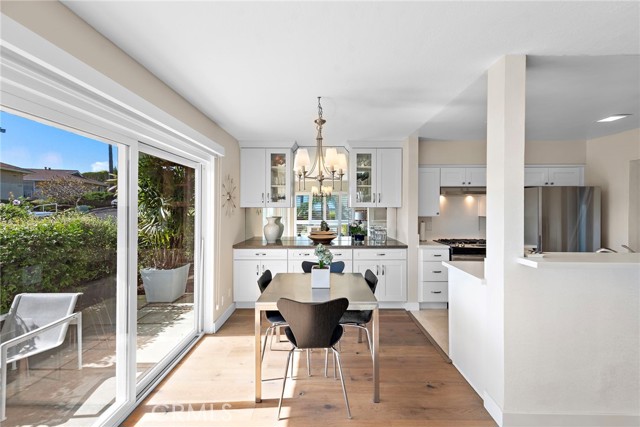 21703 Ocean Vista Drive, Laguna Beach CA: https://media.crmls.org/medias/4a075472-824d-42a1-b047-bf67b93c9e2a.jpg