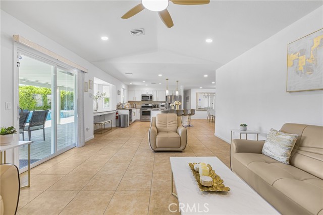 2230 N Volturno Road, Palm Springs CA: https://media.crmls.org/medias/4a07c2de-caf8-4c7f-9fe2-0d35747c9f8b.jpg