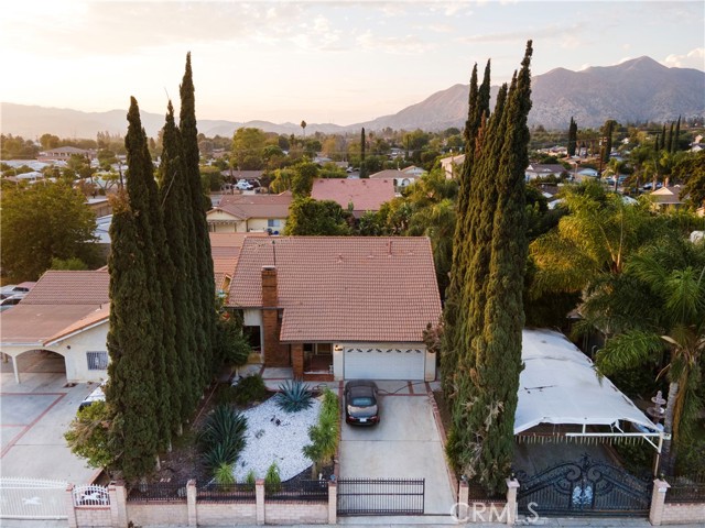 15023 La Valle Street photo 3