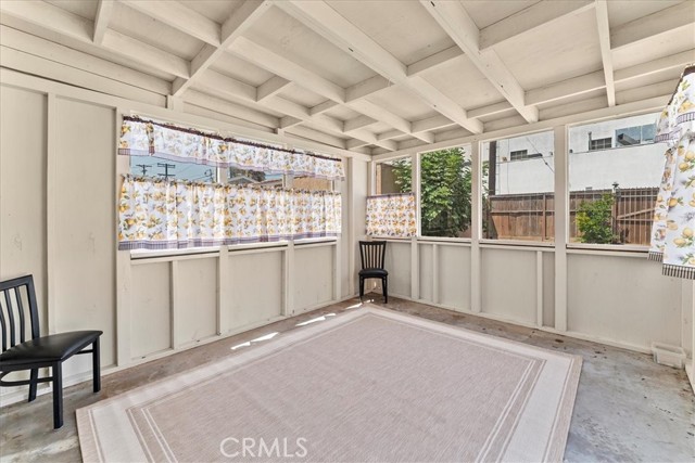 Detail Gallery Image 28 of 30 For 9801 S Hobart Bld, Los Angeles,  CA 90047 - 3 Beds | 2 Baths