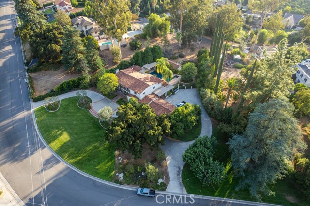 Detail Gallery Image 26 of 53 For 1730 Canyon Rd, Redlands,  CA 92373 - 4 Beds | 4/1 Baths