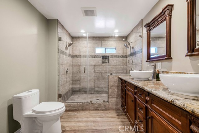 700 E Washington Street, Colton CA: https://media.crmls.org/medias/4a0934f4-ac44-4f92-a2ea-81efff780be6.jpg