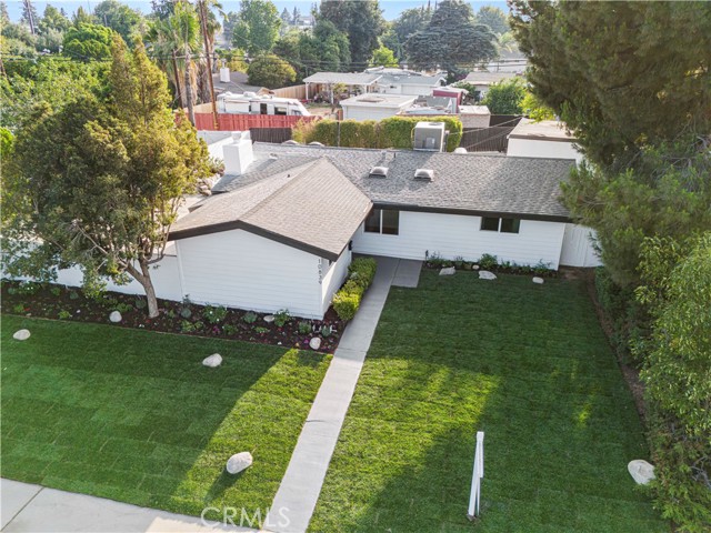 10839 Danube Avenue, Granada Hills CA: https://media.crmls.org/medias/4a0a9a4c-9078-4c9b-a48b-5f8bc555d593.jpg