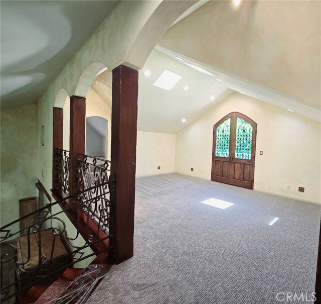 Detail Gallery Image 15 of 20 For 19613 Hiawatha St, Chatsworth,  CA 91311 - 4 Beds | 3/1 Baths