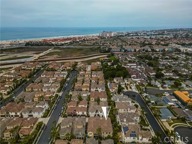 8315 Kendall Drive, Huntington Beach CA: https://media.crmls.org/medias/4a0c2fed-2920-4a5f-9049-b5a0a15080f2.jpg